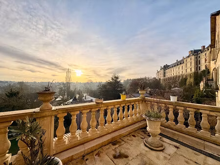 belle maison de caractère avec vue exceptionnelle