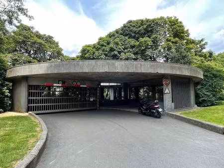 garage à louer à molenbeek-saint-jean € 135 (lkjhi) - afimo strombeek-bever | zimmo