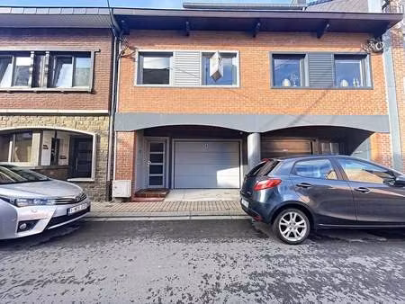 appartement à louer à ciney € 850 (lkiy8) - b&c immo | zimmo