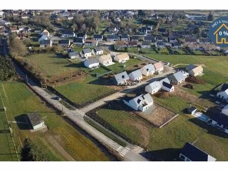 terrain constructible viabilisé à vendre