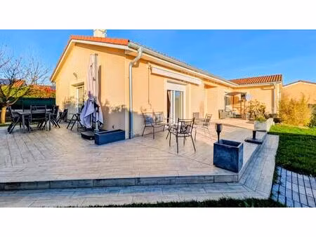 maison 4 pièces avec jardin à belleville-en-beaujolais