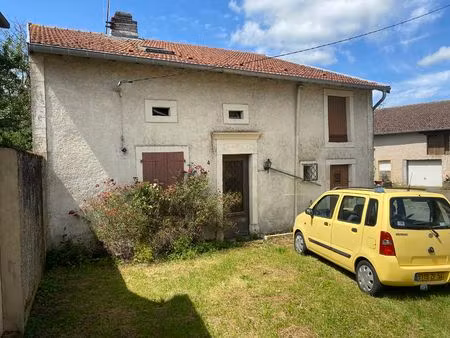 maison de village au calme environ 15 km de briey