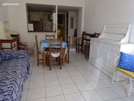 2/3 pièces menton centre