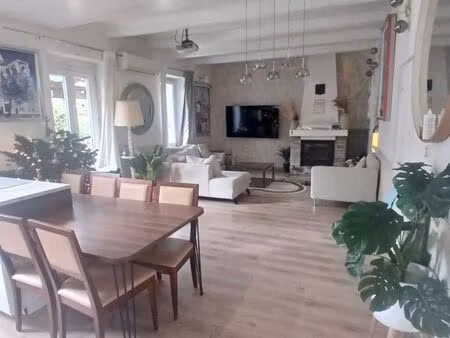 appartement 4 pièces avec extérieur