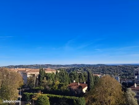 grasse saint-jacques – 3 pièces rénové  terrasse sud  vue mer  parking