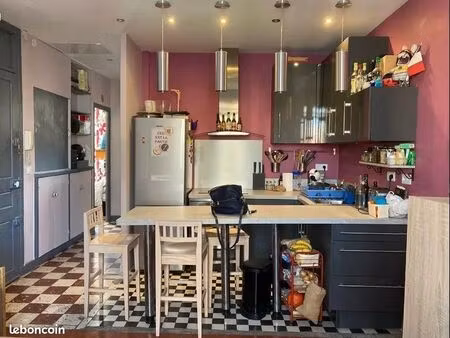 appartement 3 pièces 45 m²