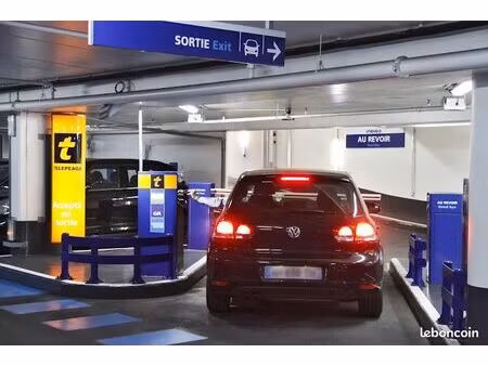 investissement parking – revenus immédiats  loué 48 mois  secteur république marseille