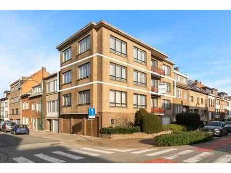 appartement 2 chambres avec garage dans petite copropriété