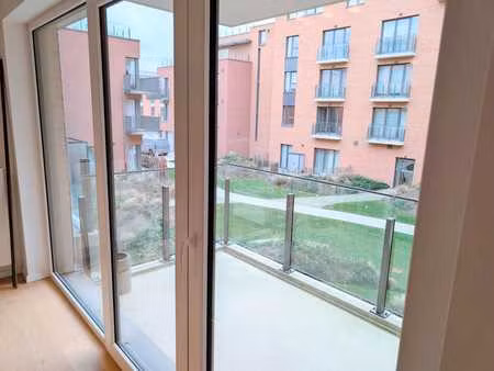 appartement 2 chs et 2 sdbs - nouveau quartier courbevoie