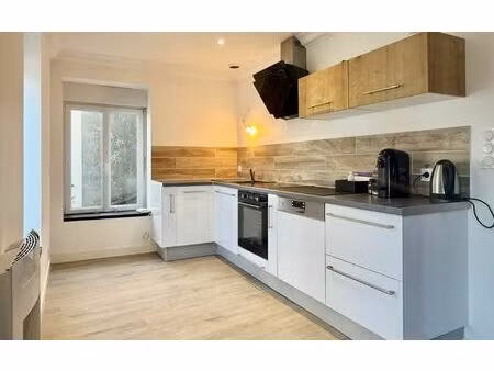 appartement saint-philbert-de-bouaine 57 m² t-3 à vendre  145 500 €