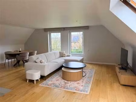 très bel appartement dans une petite copropriété