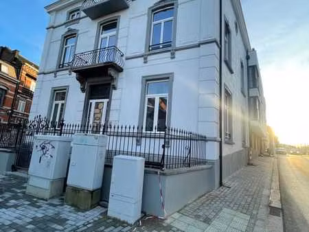 appartement 1 ch + jardin au centre de wavre