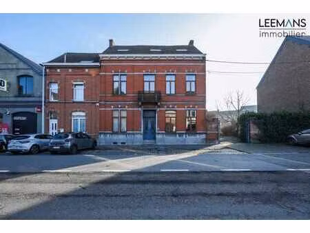 maison de 245m²  4 chambres  jardin et grenier aménageable