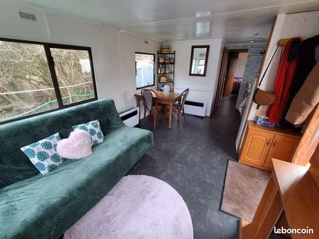 terrain 400m2 et mobil-home