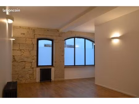 appartement 3 pièces 70 m2 hyper centre bourgoin-jallieu