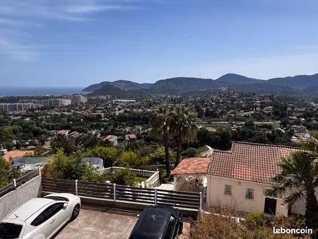 grand t2 garage piscine ?