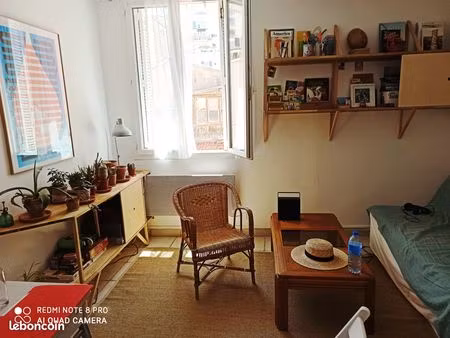 t2 40 m2 endoume plein sud