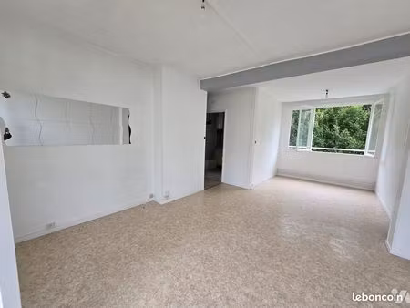 appartement 4 pièces 65 m²