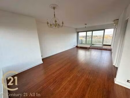 penthouse de 80m² avec grandes terrasses  garage et caves