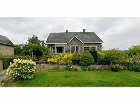 maison 4 facades avec jardin