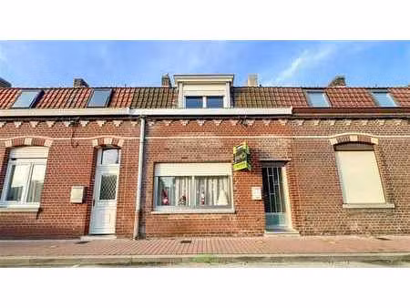 charmante maison mitoyenne 3 chambres