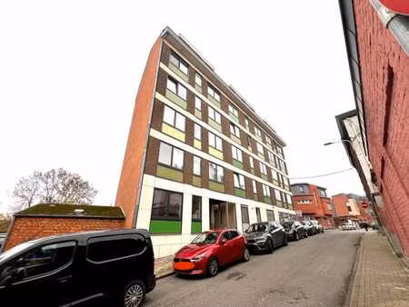 appartement 1 chambre  rénové  avec ascenseur.