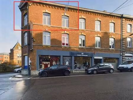 appartement 1 chambre à louer  au coeur de rochefort