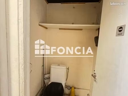 local commercial 27 m²