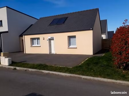 maison t3 63m²  cuisine ouverte / grand séjour  2 chambres  jardin  grenier/garage 15 m²  