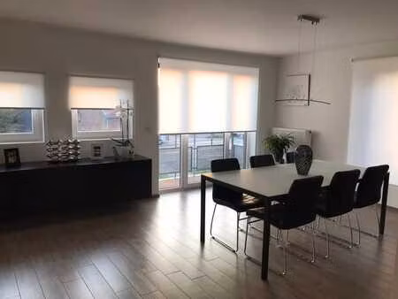 appartement lumineux 100 m² – 2 ch – peb b