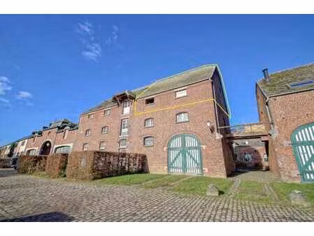 appartement loft à créer – gros œuvre  parking & imagination