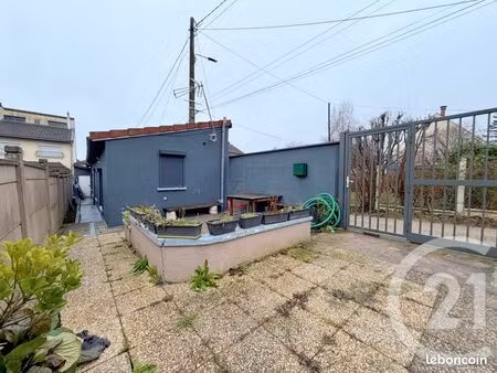 pavillon 4 pièces 49 m²