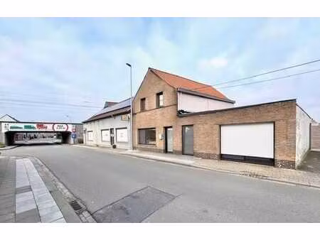 instapklare woning met 3 kamers te gaverke waregem