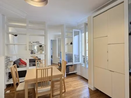 appartement t2 lumineux & traversant