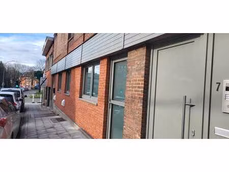 bureau + appartement 1 chambre