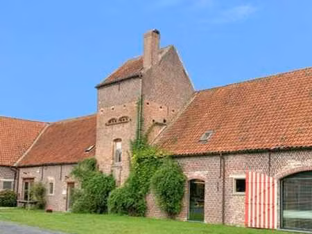 bureau de charme à louer à destelbergen