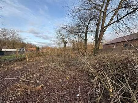 terrain à bâtir de +/- 6 ares 94 centiares