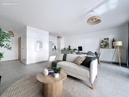 appartement 5 pièces 95 m²