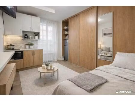 studio 1 pièce 12 m²