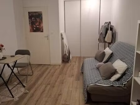 studio 1 pièce 32 m²