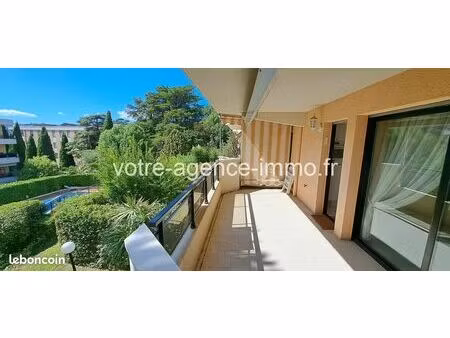 appartement 3 pièces 82 m²