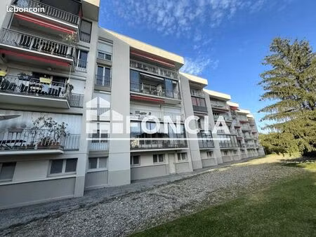 appartement 4 pièces 90 m²