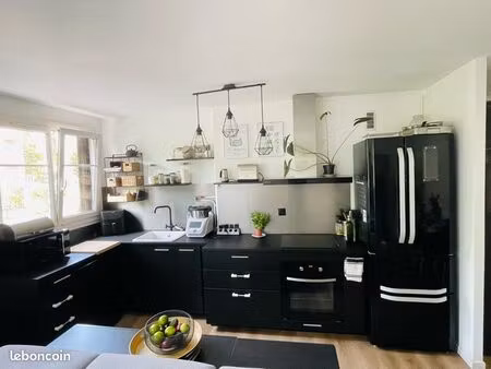 appartement 3 pièces - 57m2 - balcon