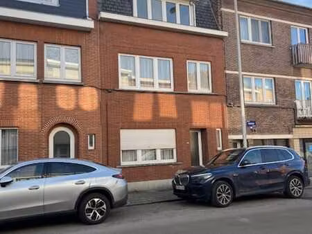 belle maison à rénover – 137 m² avec jardin & véranda