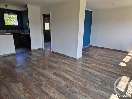 appartement 3 pièces 64 m²