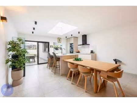 gezellige luxewoning met tuin en 3 slaapkamers in de antw...