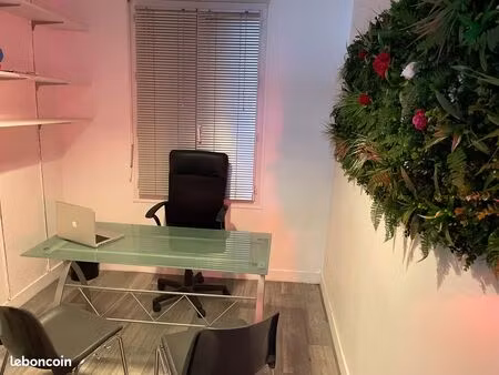 bureau à louer à l’heure où mensuel