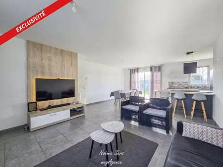 vente maison piscine à montrevault-sur-evre (49110) : à vendre piscine / 88m² montrevault-