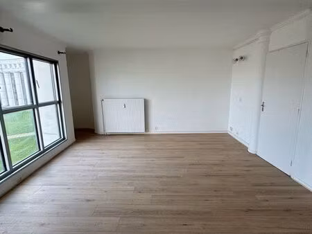 location cergy proche 12 colonnes