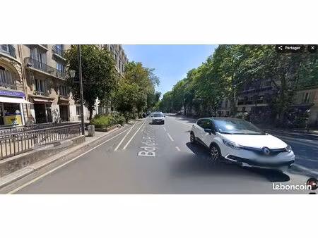 boutique 25 m² paris